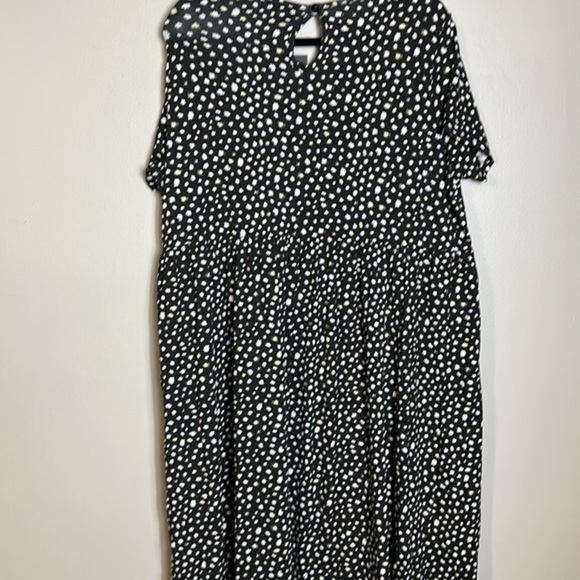 Wednesday girl maternity. Size 18.  New with tag - Picture 6 of 7